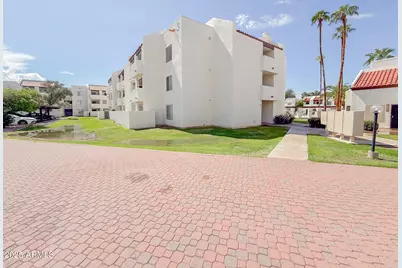 4730 W Northern Avenue #3067, Glendale, AZ 85301 - Photo 3