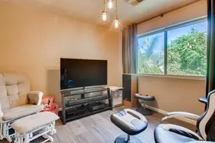 689 S Dodge St, Gilbert, AZ 85233 - Photo 19