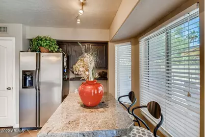 689 S Dodge Street, Gilbert, AZ 85233 - Photo 5