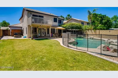 689 S Dodge Street, Gilbert, AZ 85233 - Photo 3