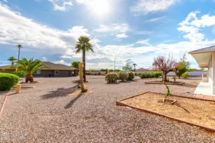 10625 W Chisholm Ct, Sun City, AZ 85373 - Photo 35