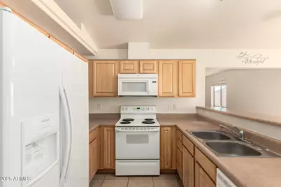 907 E Lincolnwood Circle, Casa Grande, AZ 85194 - Photo 13