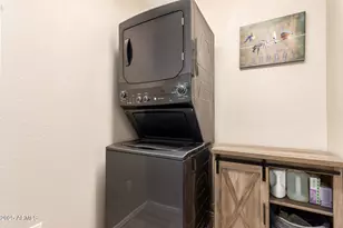 17799 N Lainie Ct, Surprise, AZ 85378 - Photo 23