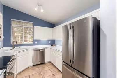 17799 N Lainie Court, Surprise, AZ 85378 - Photo 13