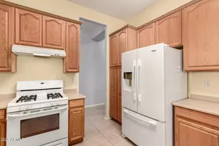 18250 N 167th Dr, Surprise, AZ 85374 - Photo 15