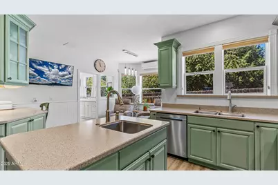 303 W Juniper Avenue, Flagstaff, AZ 86001 - Photo 17