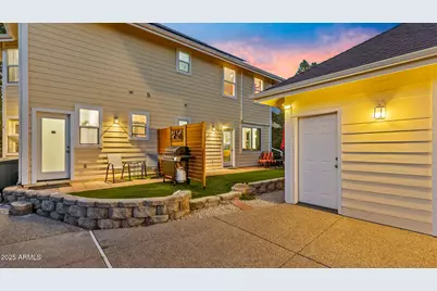 303 W Juniper Avenue, Flagstaff, AZ 86001 - Photo 7