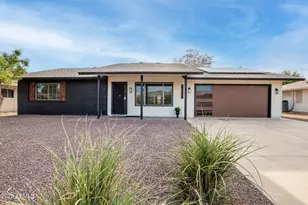 9339 W Spanish Moss Ln, Sun City, AZ 85373 - Photo 1