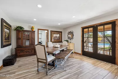 4233 W Sandra Terrace, Phoenix, AZ 85053 - Photo 11