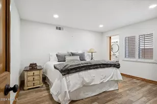 4233 W Sandra Terrace, Phoenix, AZ 85053 - Photo 25