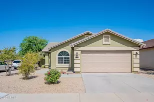 2754 W Pecan Rd, Phoenix, AZ 85041 - Photo 1