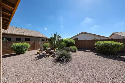 18065 W Weatherby Drive, Surprise, AZ 85374 - Photo 21