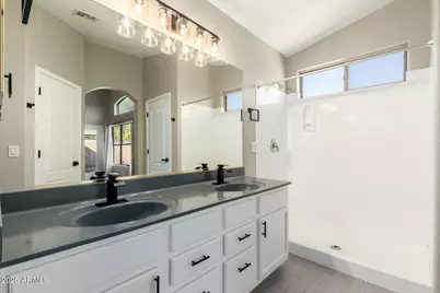 11430 E Prairie Avenue, Mesa, AZ 85212 - Photo 11