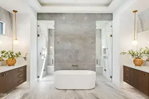 8125 E Gail Rd, Scottsdale, AZ 85260 - Photo 5