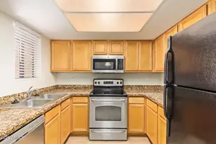 5757 W Eugie Ave, Glendale, AZ 85304 - Photo 11