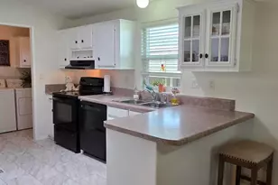 2233 E Behrend Dr, Phoenix, AZ 85024 - Photo 21