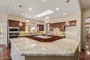 21313 N Limousine Dr, Sun City West, AZ 85375 - Photo 9