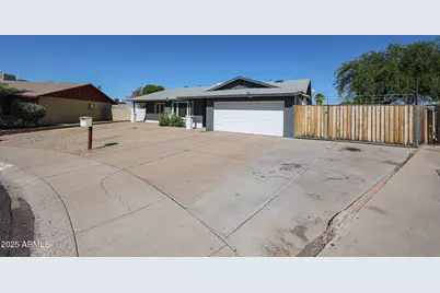 14418 N 29th Avenue, Phoenix, AZ 85053 - Photo 1