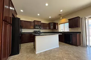 2311 W Hunter Ct, Phoenix, AZ 85085 - Photo 7