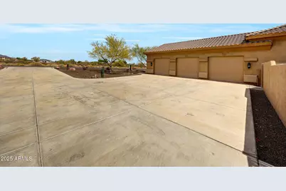 19911 W Clarendon Avenue, Buckeye, AZ 85396 - Photo 7