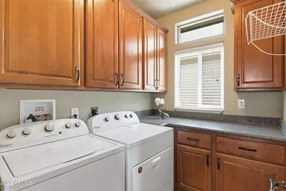 7373 E US Hwy 60 -- #409, Gold Canyon, AZ 85118 - Photo 11