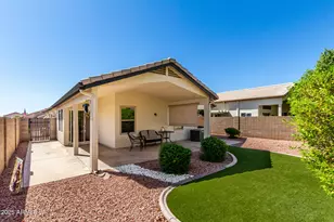 10630 W Mohawk Ln, Peoria, AZ 85382 - Photo 17