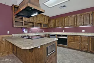 24370 S 184th Pl, Queen Creek, AZ 85142 - Photo 7