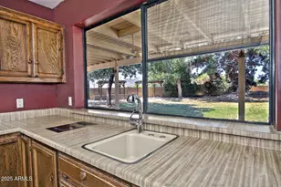 24370 S 184th Pl, Queen Creek, AZ 85142 - Photo 11