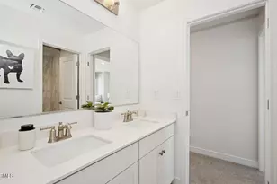 8048 W Griswold Rd, Peoria, AZ 85345 - Photo 25