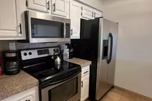 7625 E Camelback Rd, Scottsdale, AZ 85251 - Photo 5