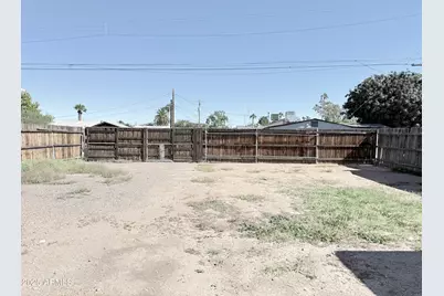 3809 N 9th Place, Phoenix, AZ 85014 - Photo 27
