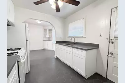 3809 N 9th Place, Phoenix, AZ 85014 - Photo 17