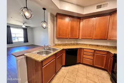 5303 N 7th Street #Unit 132, Phoenix, AZ 85014 - Photo 11