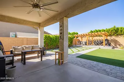 7718 W Jones Avenue, Phoenix, AZ 85043 - Photo 3