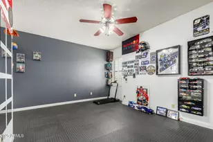 18666 N 70th Dr, Glendale, AZ 85308 - Photo 19