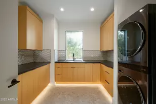 4039 E Rancho Dr, Phoenix, AZ 85018 - Photo 37