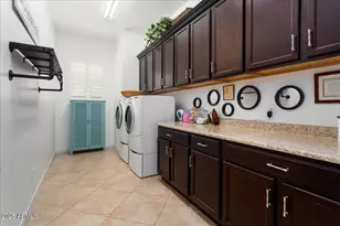 27052 W Oraibi Dr, Buckeye, AZ 85396 - Photo 23