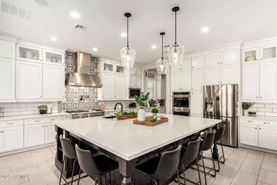 2570 E Thornton Court, Gilbert, AZ 85297 - Photo 7