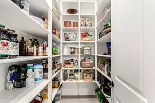 2570 E Thornton Ct, Gilbert, AZ 85297 - Photo 11