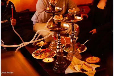 0000 E Xxxxxx Avenue, Phoenix, AZ 85032 - Photo 1