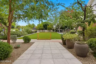 1001 E Caroline Ln, Tempe, AZ 85284 - Photo 97