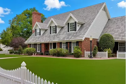 1001 E Caroline Lane, Tempe, AZ 85284 - Photo 3