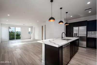 825 N 9th Avenue #10, Phoenix, AZ 85007 - Photo 5