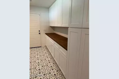 10038 N 58th Place, Paradise Valley, AZ 85253 - Photo 11