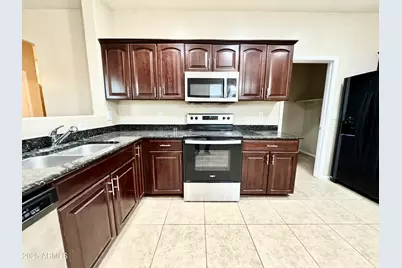 42564 W Palmyra Lane, Maricopa, AZ 85138 - Photo 11