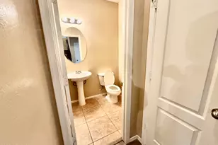 42564 W Palmyra Ln, Maricopa, AZ 85138 - Photo 17