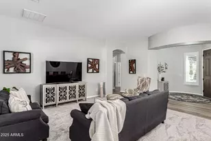 5750 S Dragoon Dr, Chandler, AZ 85249 - Photo 7