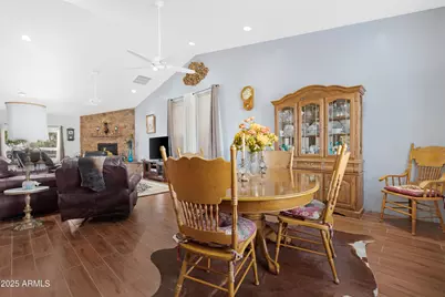 8557 W Royal Blackheath Drive, Arizona City, AZ 85123 - Photo 5