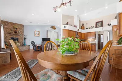 8557 W Royal Blackheath Drive, Arizona City, AZ 85123 - Photo 13