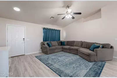 526 W Magma Road, San Tan Valley, AZ 85143 - Photo 11